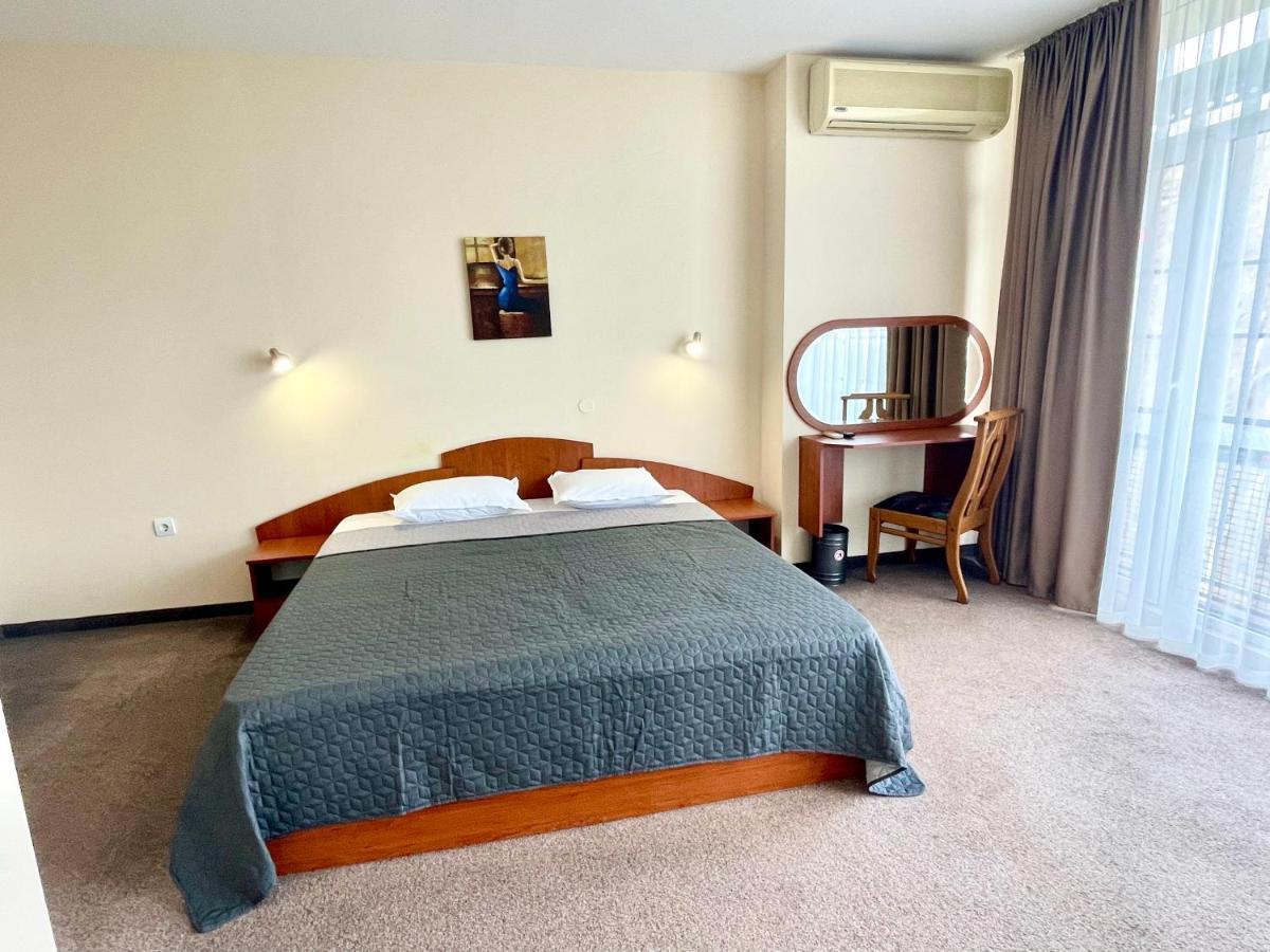Hotel Bsa Gradina & Aquapark 4*